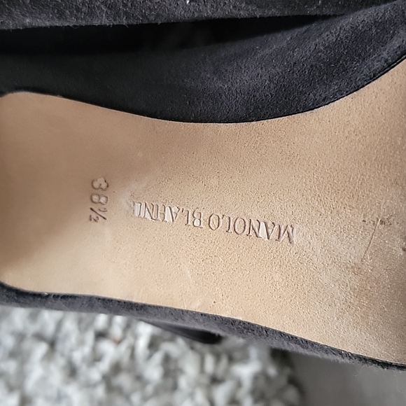 Grey Suede Monolo Blahnik heels - Picture 6 of 7